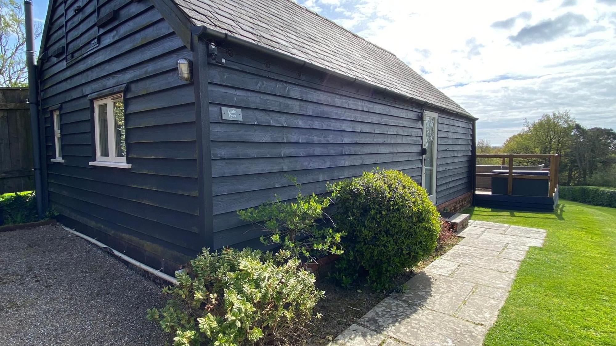 Vila Little Pyes Barn Battle Exteriér fotografie